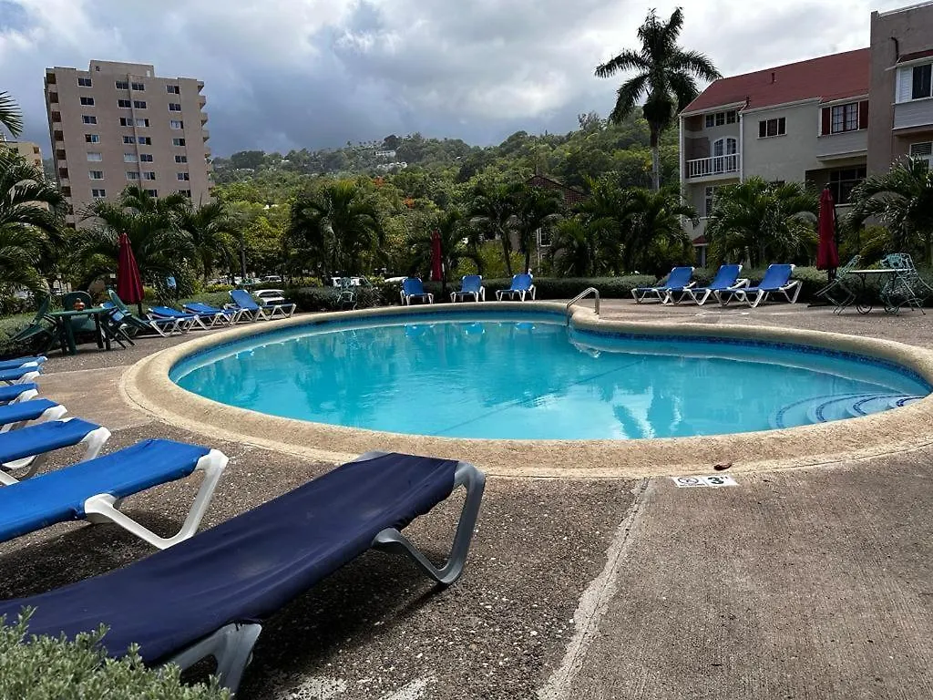 Sweets Seaview Ocho Rios Daire 0*,  Jamaika