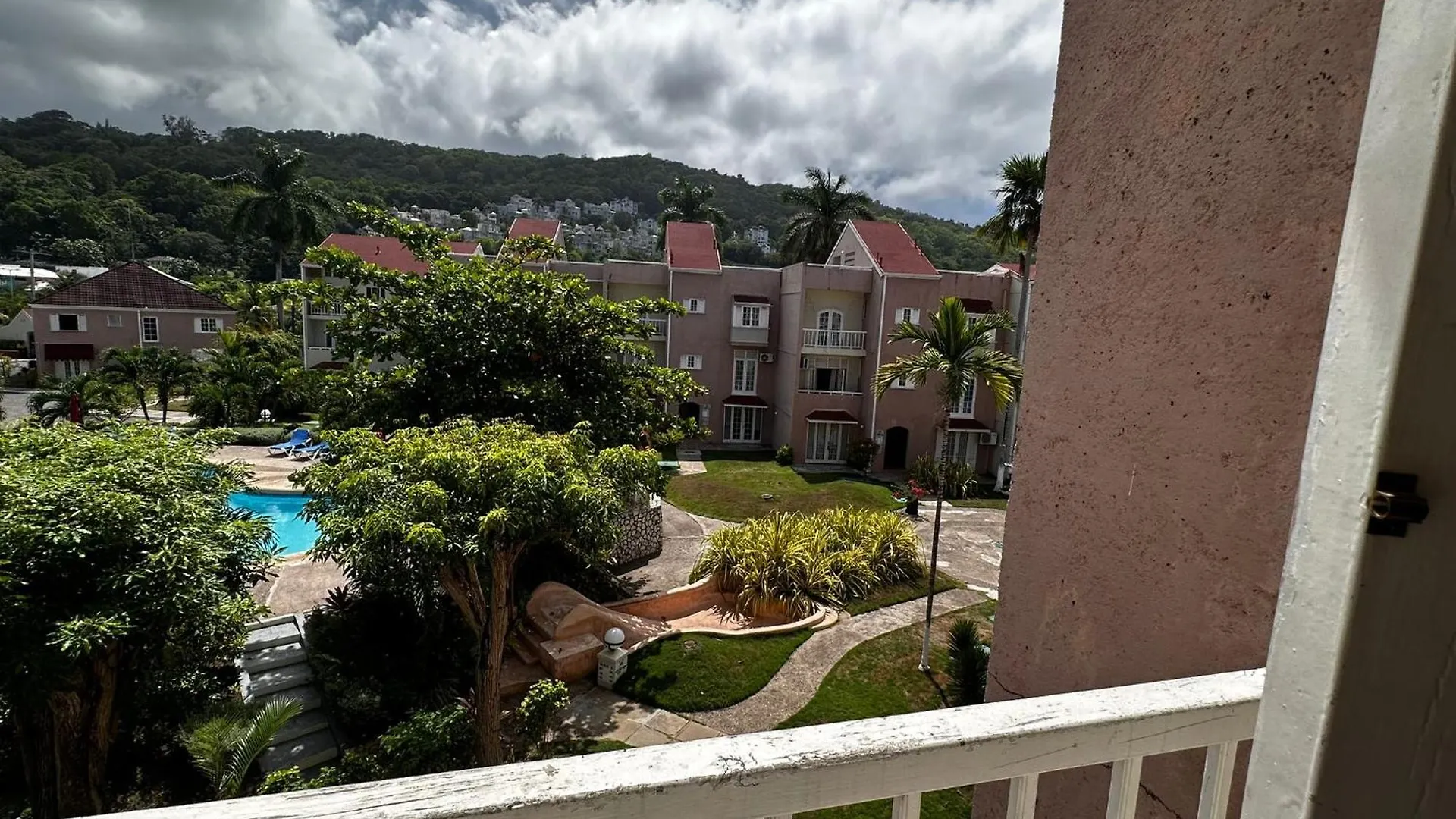 Sweets Seaview Ocho Rios Daire