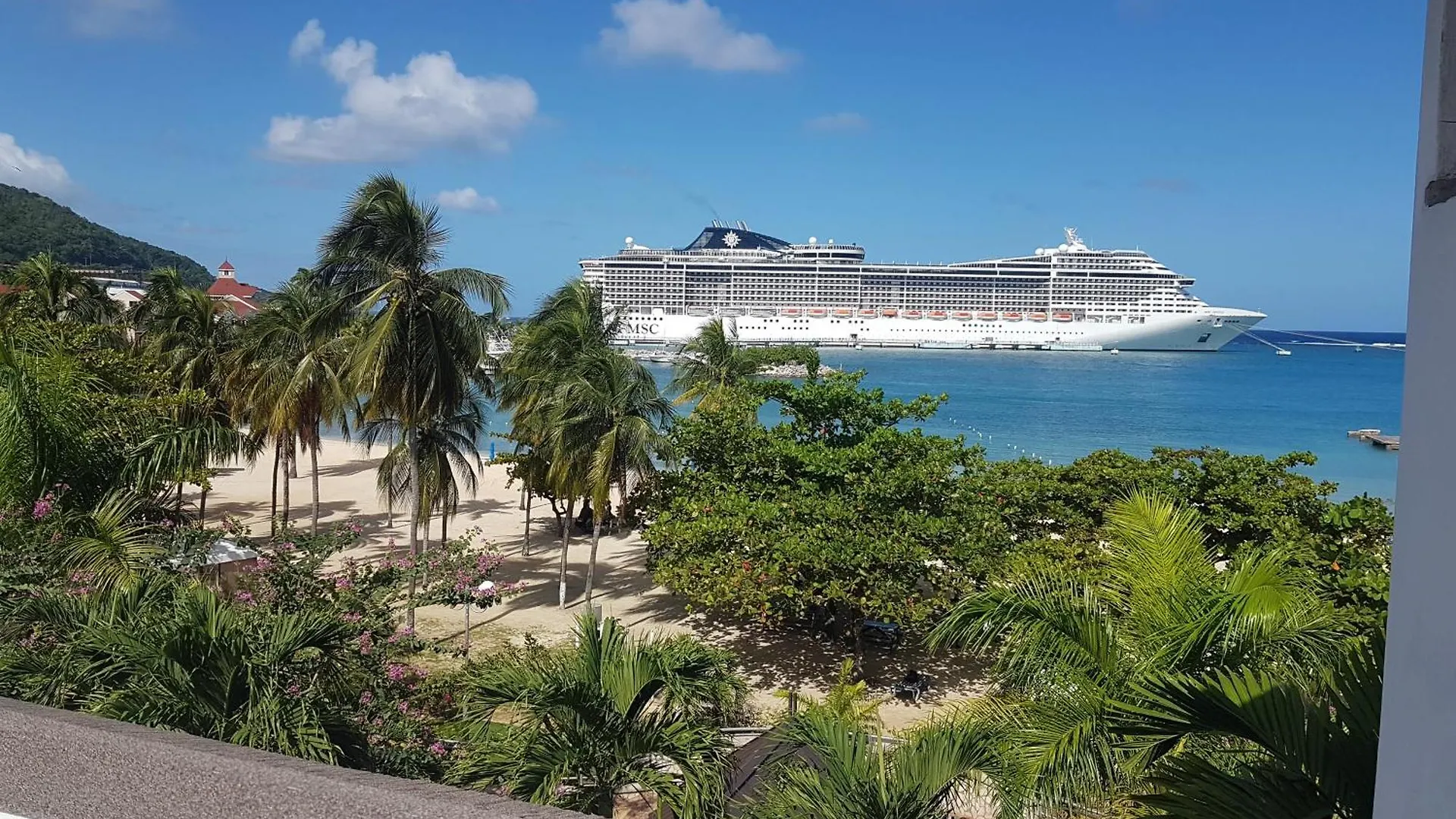 Sweets Seaview Ocho Rios Daire